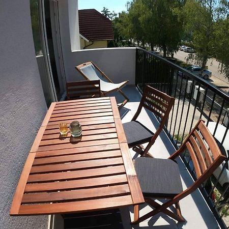 Azurro Apartment Сиофок Екстериор снимка