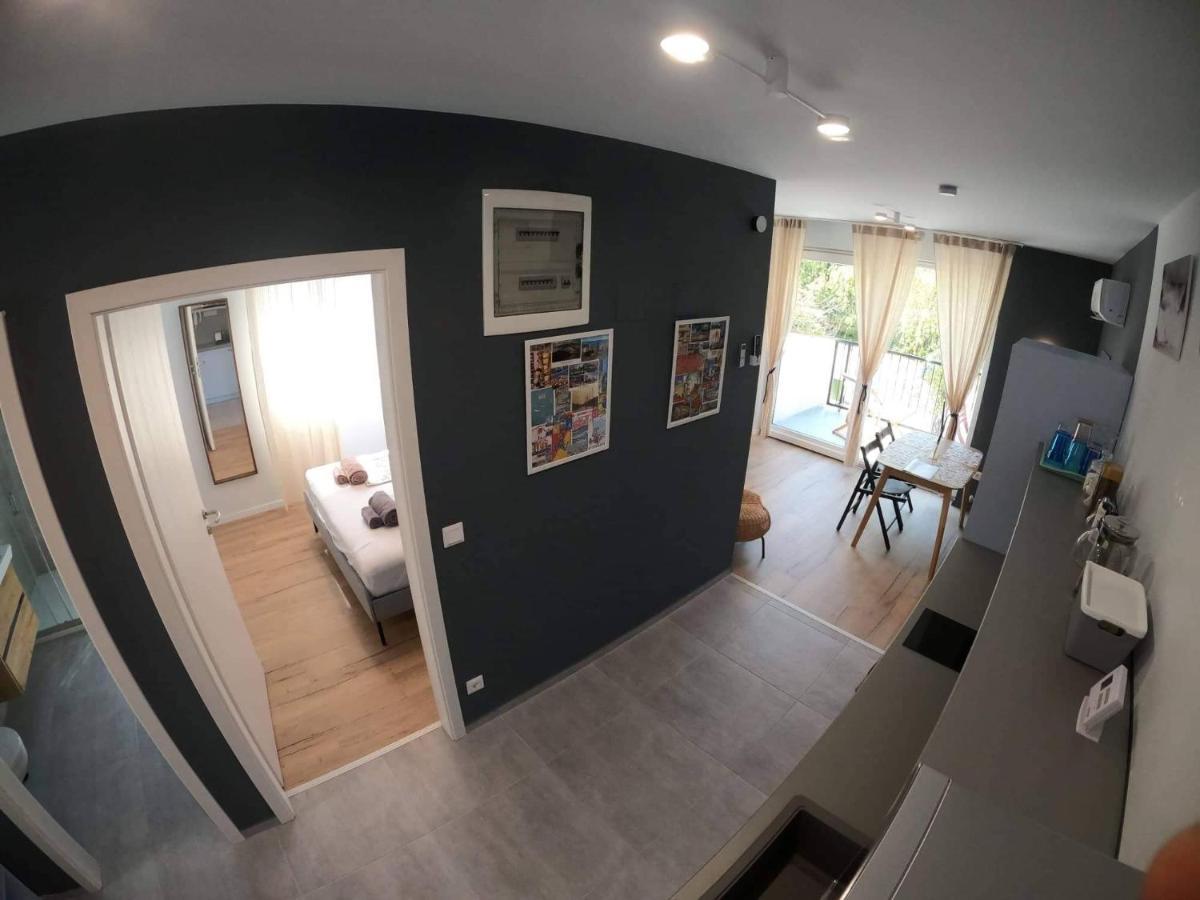 Azurro Apartment Сиофок Екстериор снимка