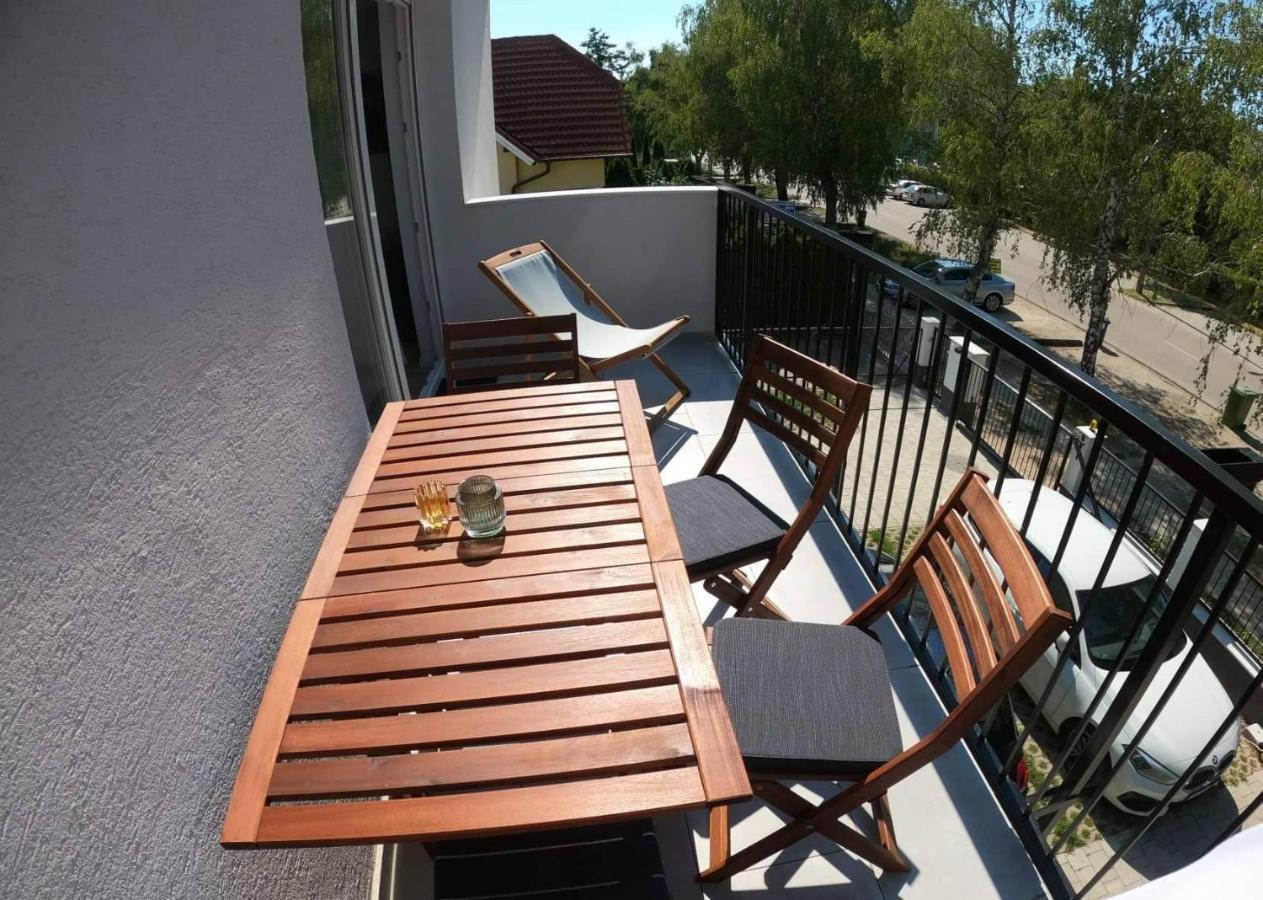 Azurro Apartment Сиофок Екстериор снимка