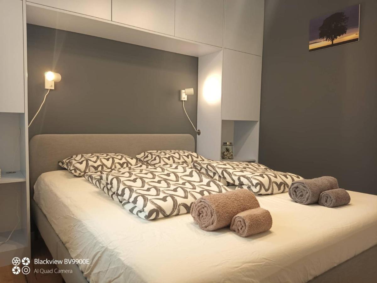 Azurro Apartment Сиофок Екстериор снимка